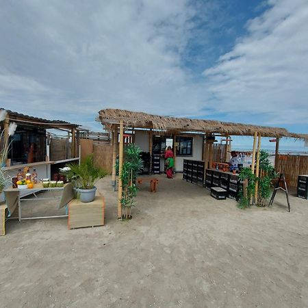 Haus Strandkorb Mit Fruehstuecksoption Bensersiel Exterior photo
